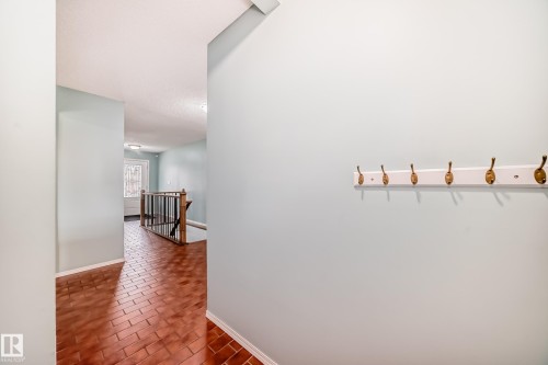 31 Afton Crescent, St. Albert, AB - Indoor Photo Showing Other Room