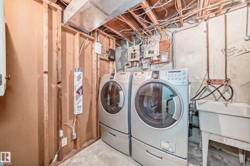 31 Afton Crescent, St. Albert, AB - Indoor Photo Showing Laundry Room