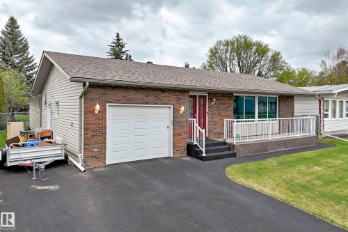 31 Afton Crescent, St. Albert, AB - Outdoor With Deck Patio Veranda