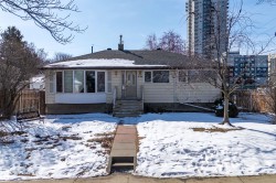 8309 93 Avenue  Edmonton, AB T6C 1T5