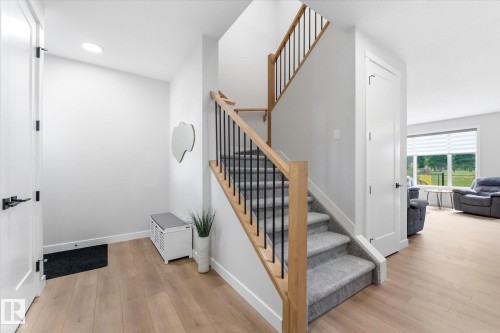 18 Grayson Green, Stony Plain, AB - Indoor Photo Showing Other Room