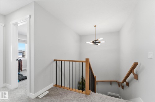 18 Grayson Green, Stony Plain, AB - Indoor Photo Showing Other Room