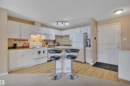 326 11325 83 Street, Edmonton, AB - Indoor Photo Showing Kitchen