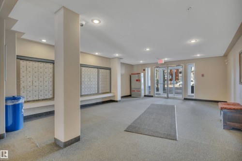 326 11325 83 Street, Edmonton, AB - Indoor Photo Showing Other Room