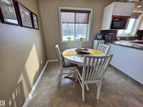 58310 Range Road 101, Rural St. Paul County, AB - Indoor Photo Showing Dining Room