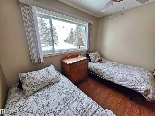58310 Range Road 101, Rural St. Paul County, AB - Indoor Photo Showing Bedroom