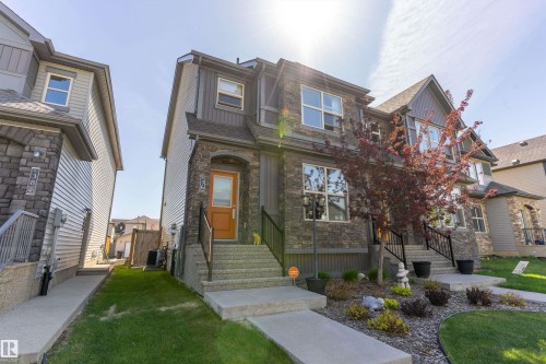 36 GREENBURY Manor  Spruce Grove, AB T7X 0M1