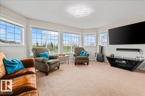 76 Napoleon Crescent, St. Albert, AB - Indoor Photo Showing Living Room