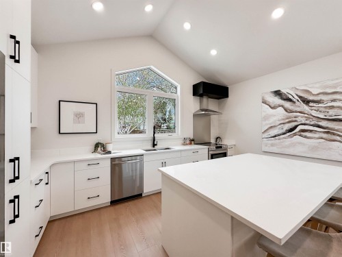 12342 131 Street, Edmonton, AB 
