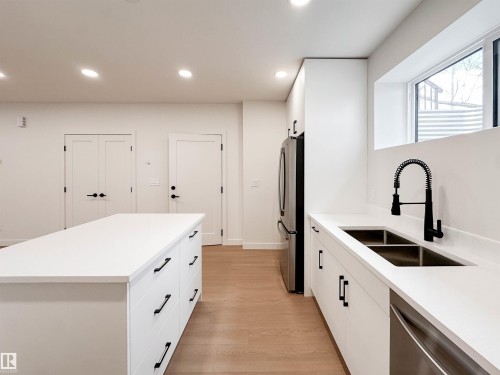 12342 131 Street, Edmonton, AB 