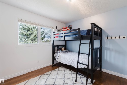18 Hunter Crest, Sherwood Park, AB - Indoor Photo Showing Bedroom