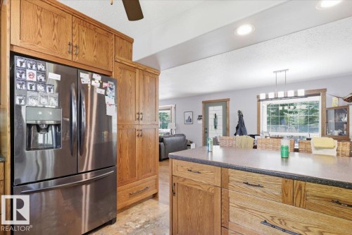B59 Cottage Crescent, Rural Leduc County, AB - Indoor Photo Showing Kitchen