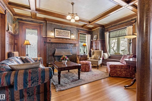 6210 Ada Boulevard Nw, Edmonton, AB - Indoor Photo Showing Living Room With Fireplace