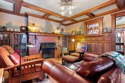 6210 Ada Boulevard Nw, Edmonton, AB - Indoor With Fireplace