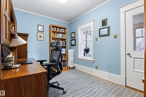 6210 Ada Boulevard Nw, Edmonton, AB - Indoor Photo Showing Office