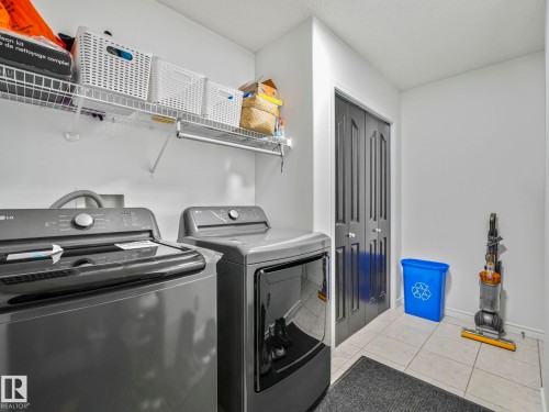 20115 46 Avenue, Edmonton, AB - Indoor Photo Showing Laundry Room