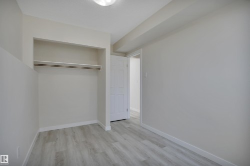 52 Pipestone Drive, Devon, AB - Indoor Photo Showing Other Room