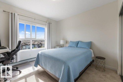 430 5504 Schonsee Drive, Edmonton, AB - Indoor Photo Showing Bedroom