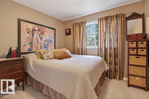 Main floor bedroom #2 - 49 52257 Rge Road 231, Rural Strathcona County, AB 