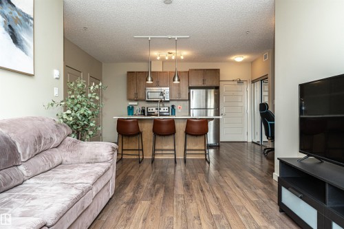 225 503 Albany Way, Edmonton, AB - Indoor