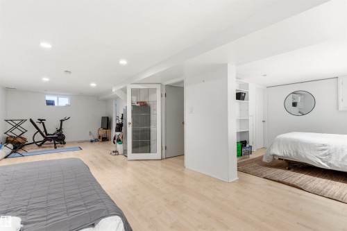 11415 73 Avenue, Edmonton, AB - Indoor Photo Showing Other Room