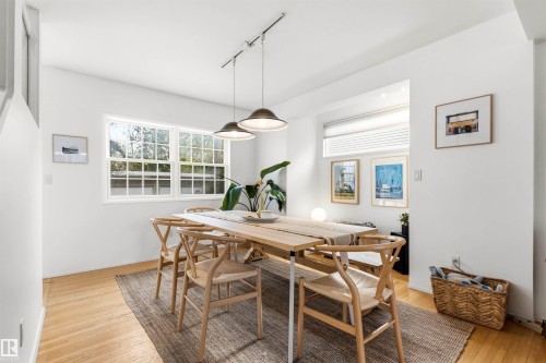 11415 73 Avenue, Edmonton, AB - Indoor Photo Showing Dining Room