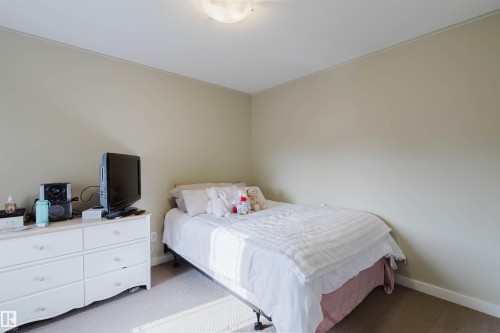 173 Sheppard Circle, Leduc, AB - Indoor Photo Showing Bedroom