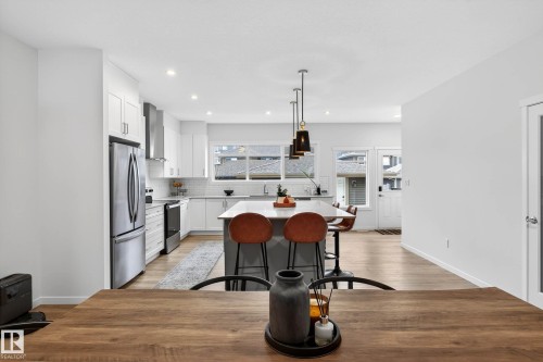 6127 Carr Road, Edmonton, AB - Indoor Photo Showing Kitchen With Stainless Steel Kitchen