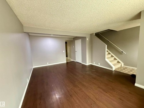 18425 95A Avenue, Edmonton, AB - Indoor Photo Showing Other Room