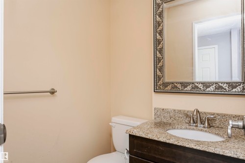 18425 95A Avenue, Edmonton, AB - Indoor Photo Showing Bathroom