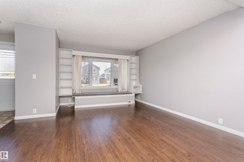 18425 95A Avenue, Edmonton, AB - Indoor Photo Showing Other Room