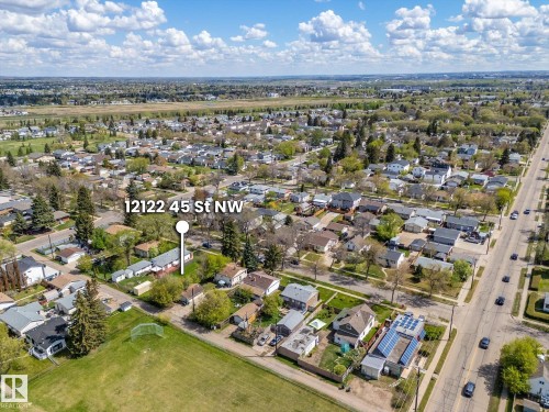 12122 45 Street, Edmonton, AB 