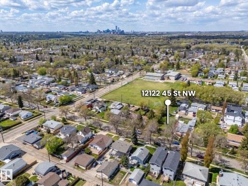 12122 45 Street, Edmonton, AB 