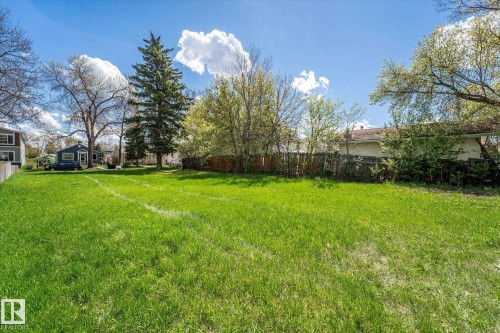 12122 45 Street, Edmonton, AB 
