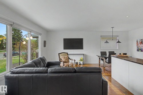 3748 117 Street, Edmonton, AB - Indoor Photo Showing Living Room