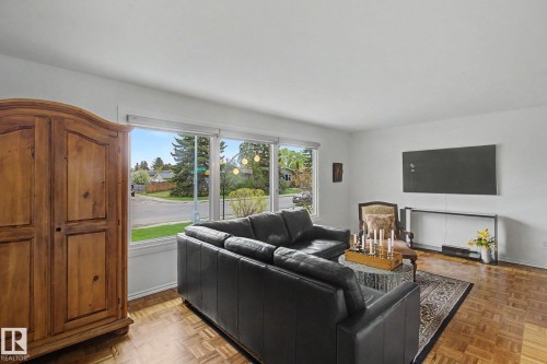 3748 117 Street, Edmonton, AB - Indoor Photo Showing Living Room