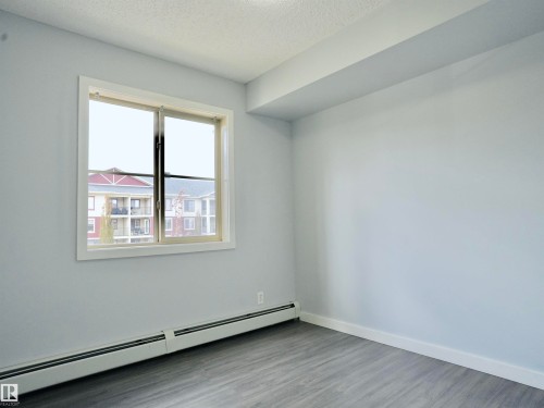 320 5816 Mullen Place, Edmonton, AB - Indoor Photo Showing Other Room