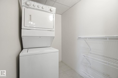 424 17011 67 Avenue, Edmonton, AB - Indoor Photo Showing Laundry Room