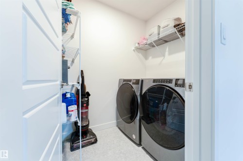 231 Orchards Boulevard, Edmonton, AB - Indoor Photo Showing Laundry Room