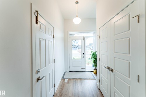 231 Orchards Boulevard, Edmonton, AB - Indoor Photo Showing Other Room
