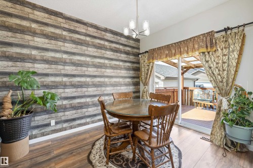 5842 Anthony Crescent, Edmonton, AB - Indoor Photo Showing Dining Room