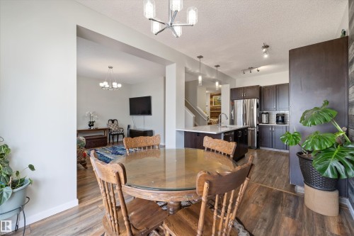 5842 Anthony Crescent, Edmonton, AB - Indoor Photo Showing Dining Room