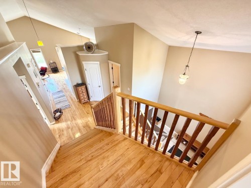 4503 Spruce Avenue, Boyle, AB - Indoor Photo Showing Other Room
