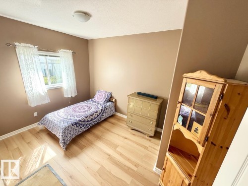 4503 Spruce Avenue, Boyle, AB - Indoor Photo Showing Bedroom