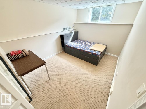 4503 Spruce Avenue, Boyle, AB - Indoor Photo Showing Bedroom