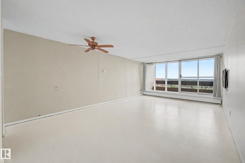 160 8735 165 Street, Edmonton, AB - Indoor Photo Showing Other Room