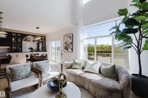 211 Edgemont Green, Edmonton, AB - Indoor Photo Showing Living Room