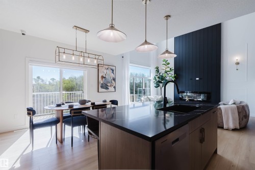 211 Edgemont Green, Edmonton, AB - Indoor