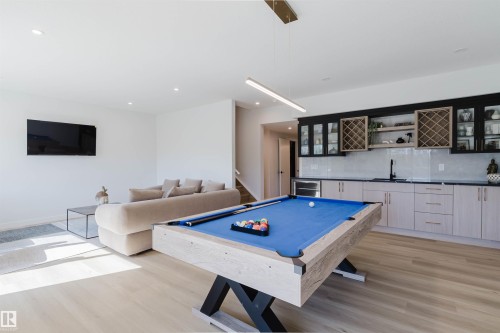 211 Edgemont Green, Edmonton, AB - Indoor Photo Showing Other Room