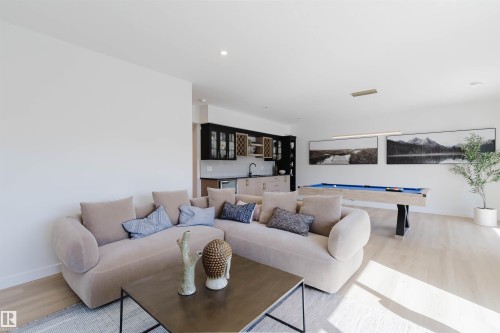 211 Edgemont Green, Edmonton, AB - Indoor